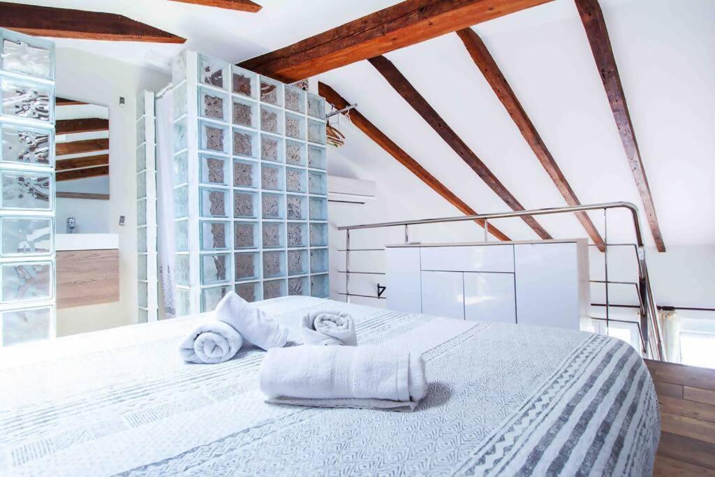 Acogedor Duplex Con Terraza Interior En La Playa Apartment Valencia Exterior photo